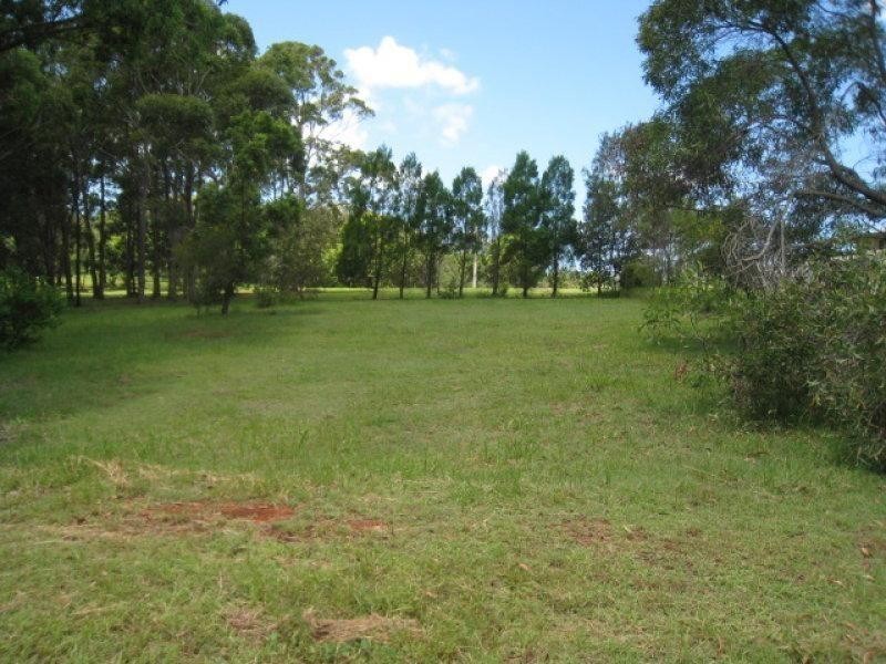 6 Mountain View Crescent, Russell Island QLD 4184