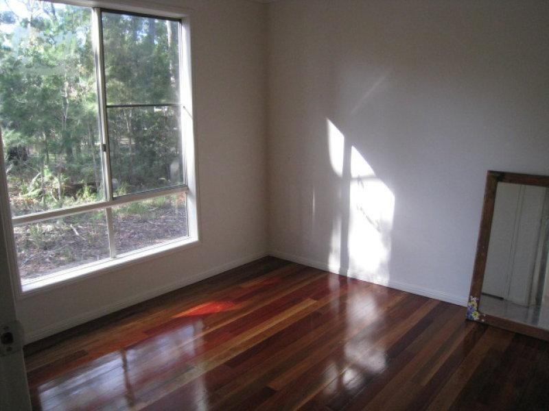 11 Saturn Street, Russell Island QLD 4184