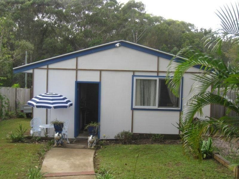 8 Beth Street, Russell Island QLD 4184