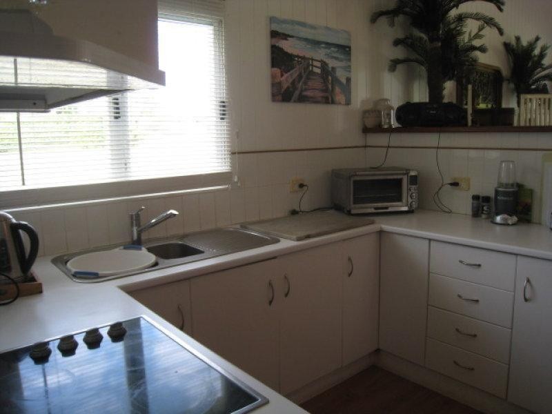 8 Beth Street, Russell Island QLD 4184