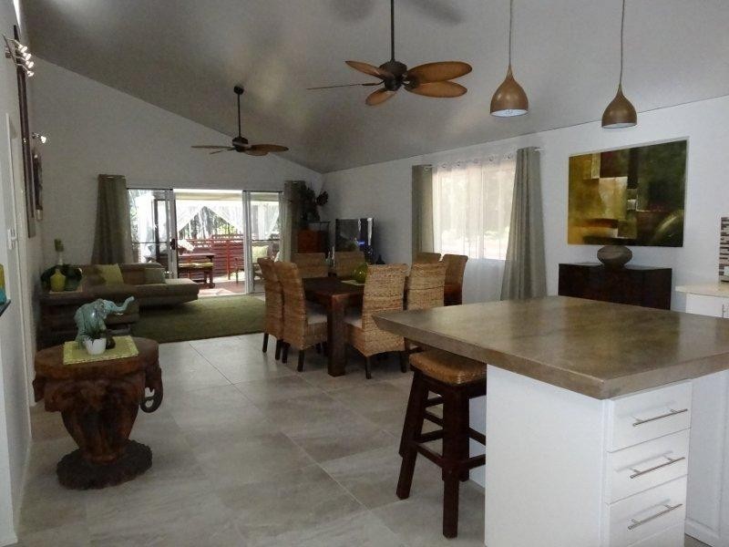 4 Illagona Street, Russell Island QLD 4184