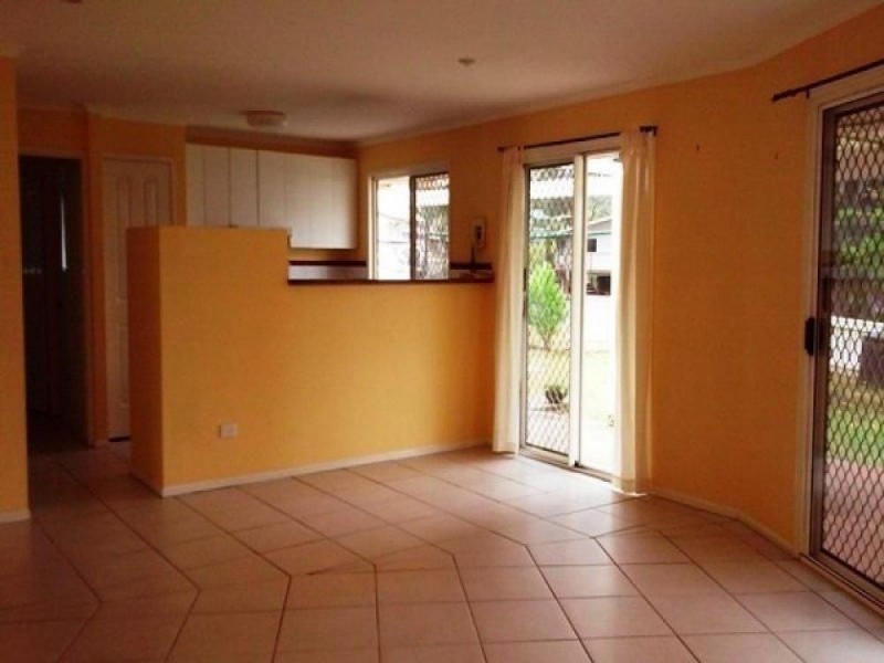 124 Canaipa Point Drive, Russell Island QLD 4184