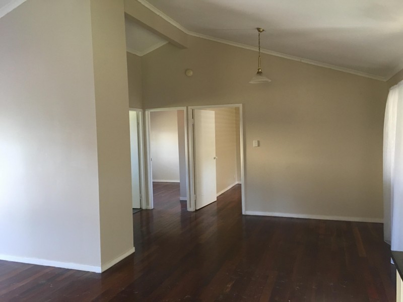 18 Amber Avenue, Russell Island QLD 4184