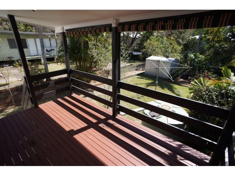 19 Rowsley Street, Greenslopes QLD 4120