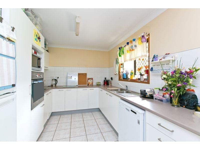 6 Cumberland Drive, Alexandra Hills QLD 4161