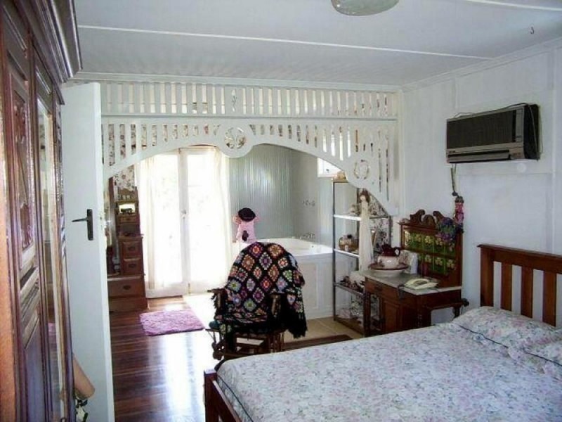 5 Amanda Street, Russell Island QLD 4184