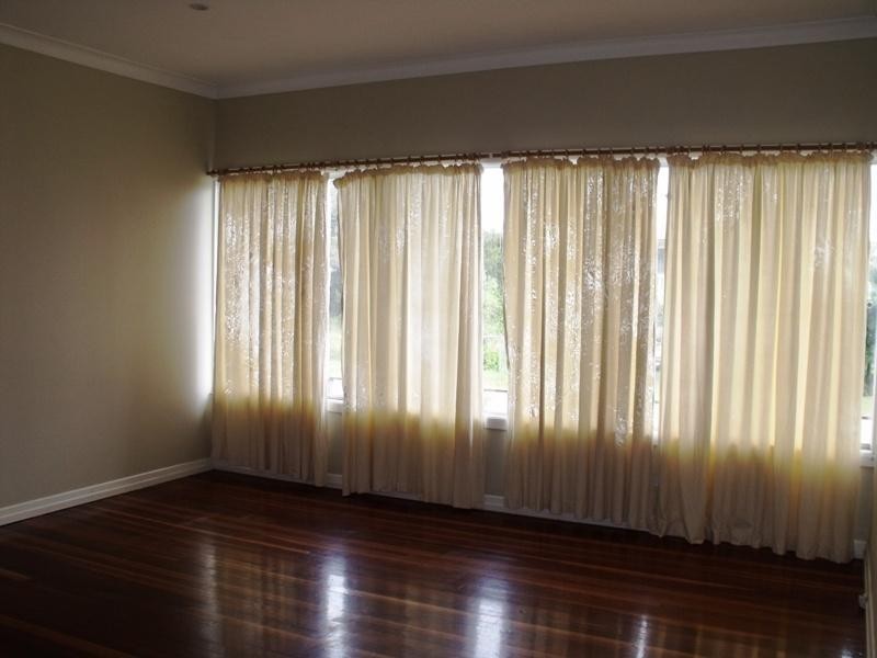 17 Tenanne Street, Russell Island QLD 4184