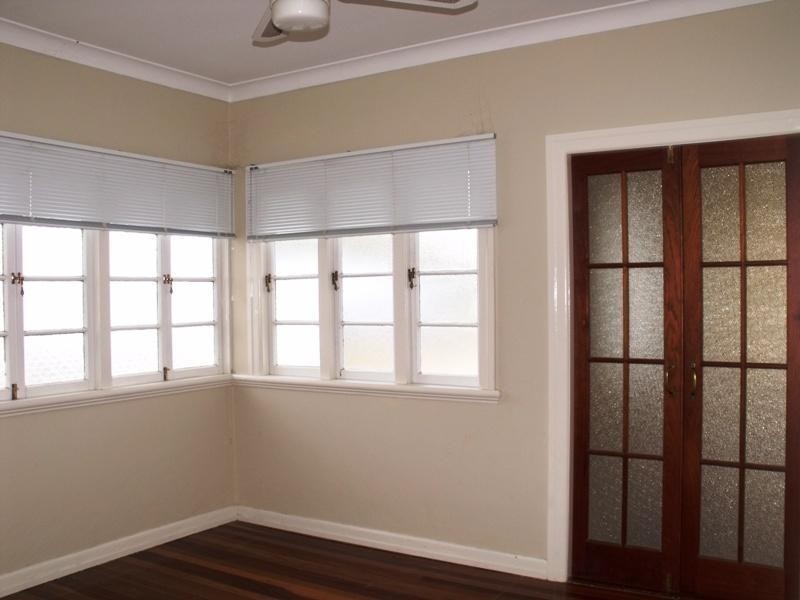 17 Tenanne Street, Russell Island QLD 4184