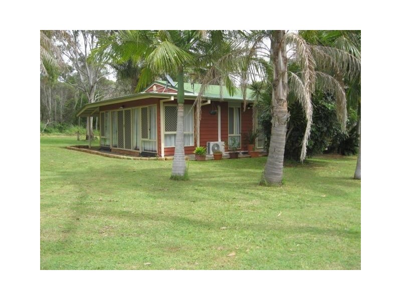 10 Aquarius Road, Russell Island QLD 4184