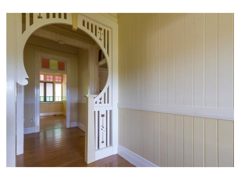 4 Leichhardt, Russell Island QLD 4184