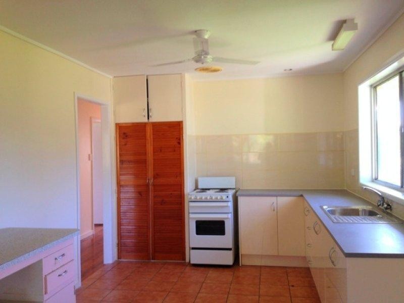 25 Zephyr Street, Russell Island QLD 4184