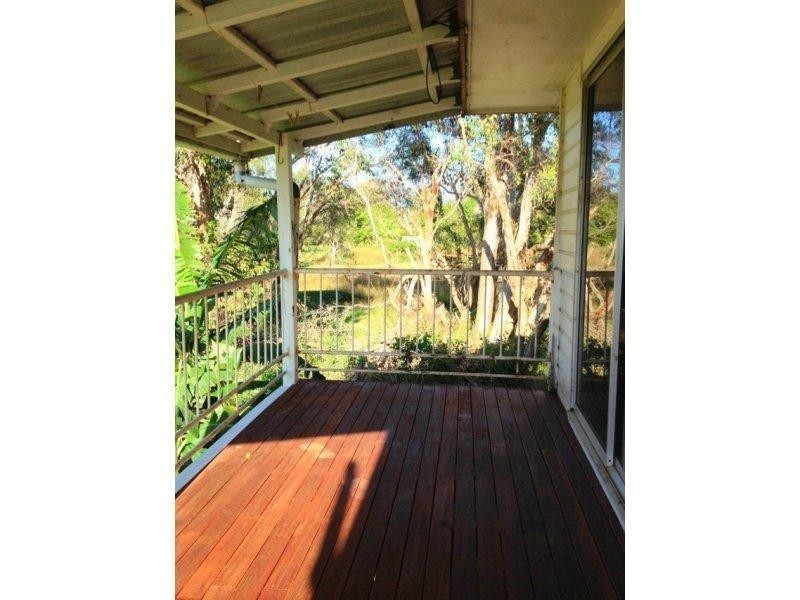 25 Zephyr Street, Russell Island QLD 4184