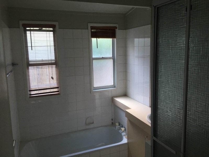 4 Seaview St, Russell Island QLD 4184