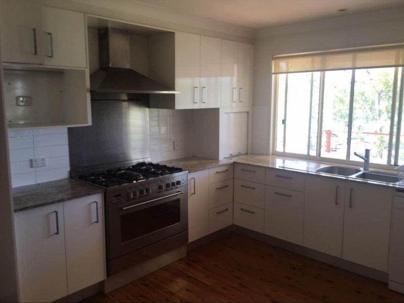 68 Wahine Drive, Russell Island QLD 4184