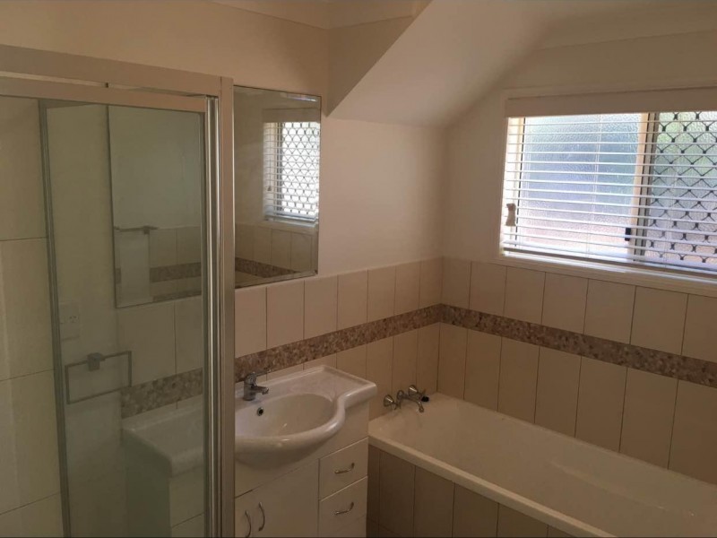 68 Wahine Drive, Russell Island QLD 4184