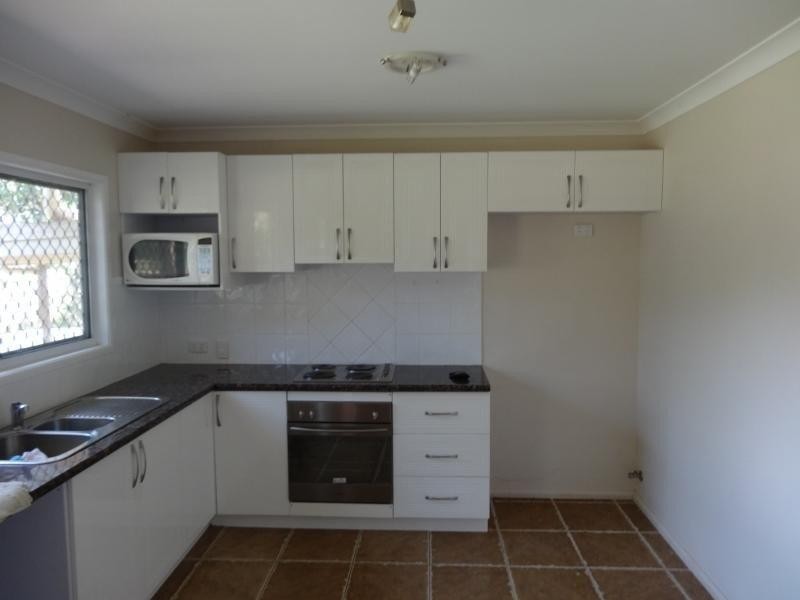 89 Laurel Street, Russell Island QLD 4184