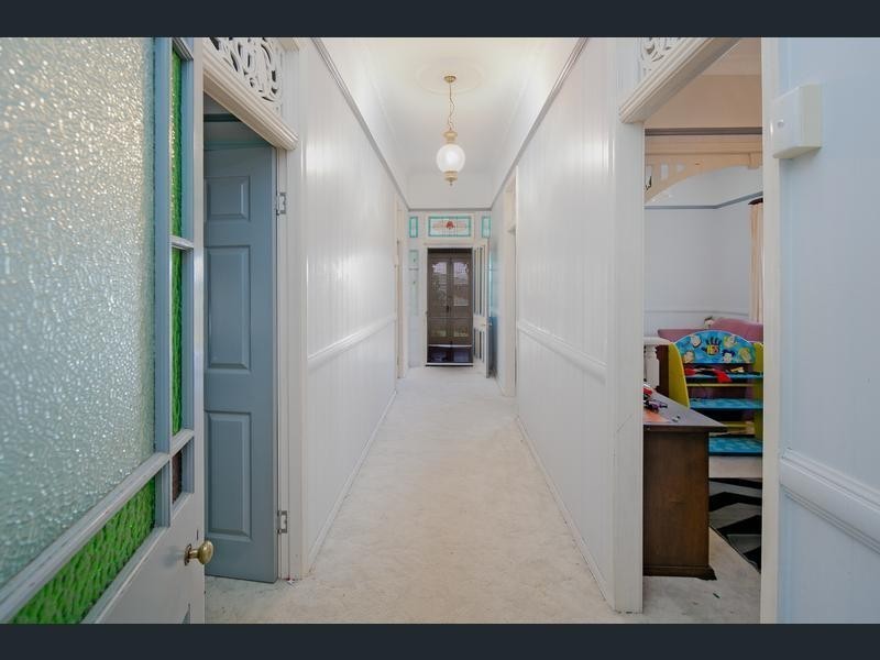 22 Musgrave Road, Wellington Point QLD 4160