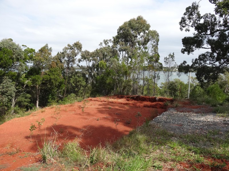 152 CANAIPA POINT DRIVE, Russell Island QLD 4184