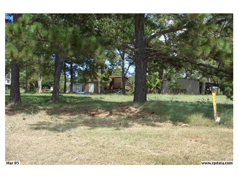 11 AKEBIA, Russell Island QLD 4184