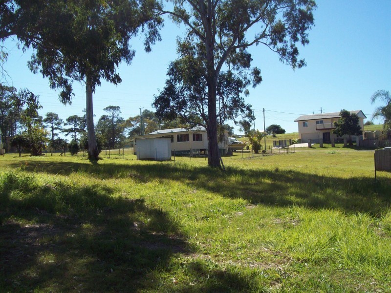 33 Zephyr Street, Russell Island QLD 4184