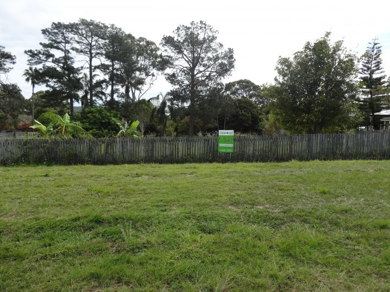 15-17 Canaipa Point Drive, Russell Island QLD 4184