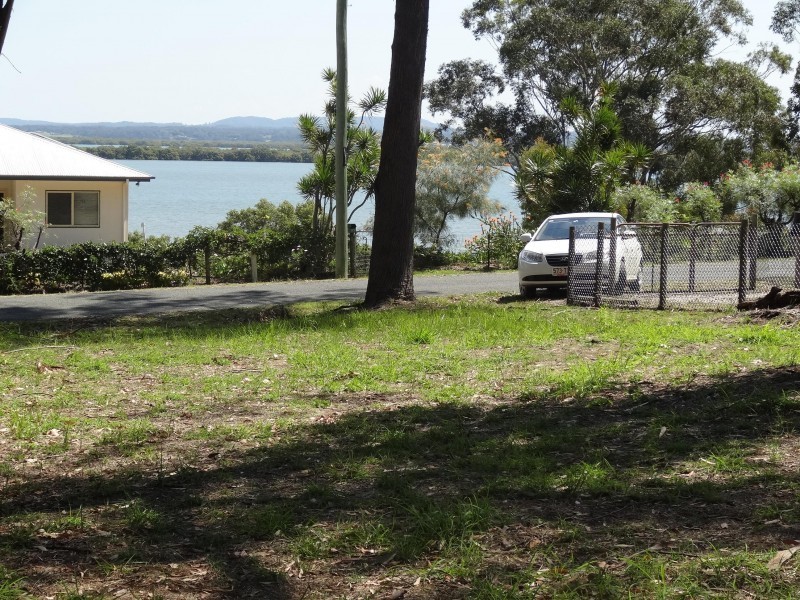 41 Deenya Parade, Russell Island QLD 4184