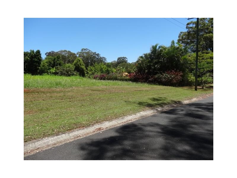 26-28 KINGS ROAD, Russell Island QLD 4184