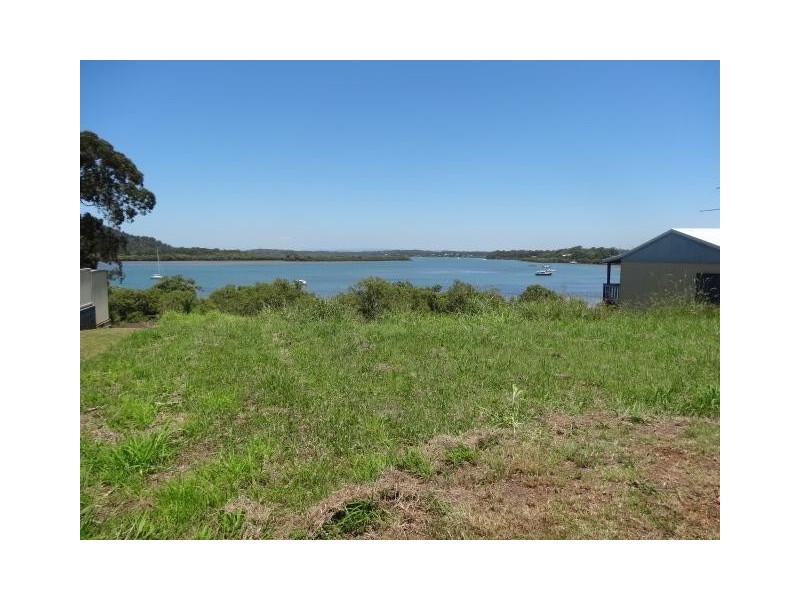 146 Canaipa Point Drive, Russell Island QLD 4184