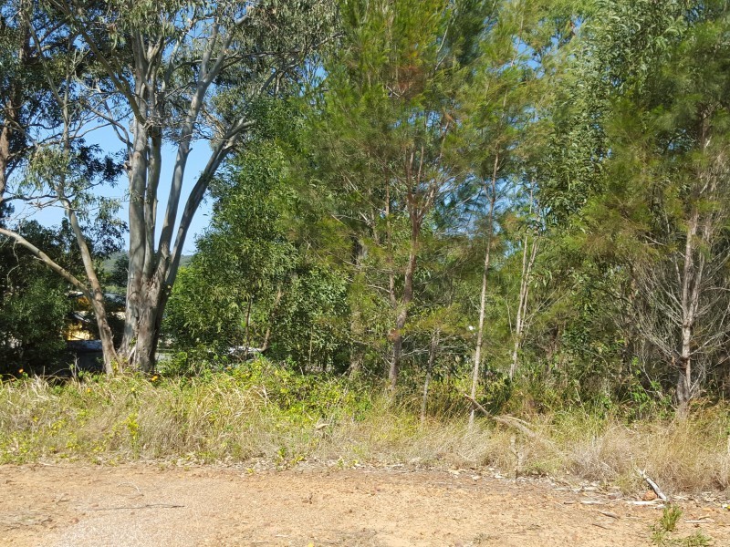 27 Scenic Drive, Russell Island QLD 4184