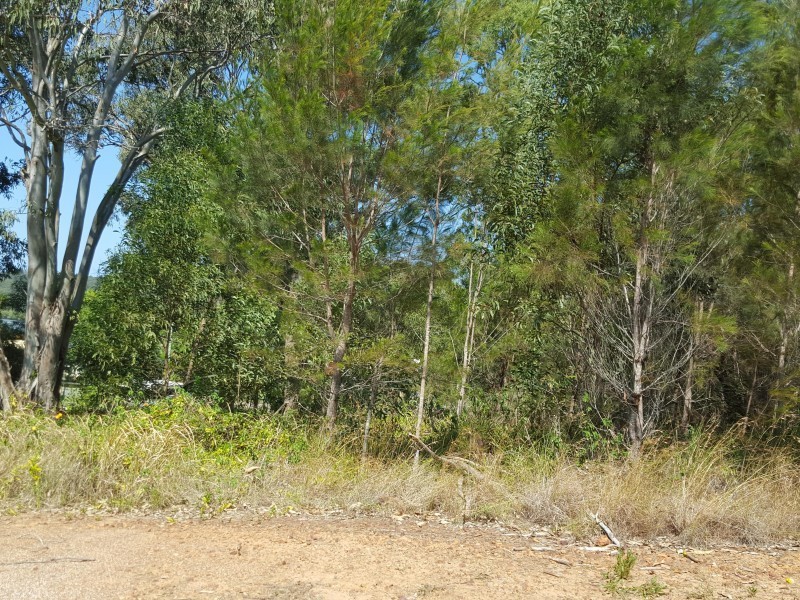 27 Scenic Drive, Russell Island QLD 4184