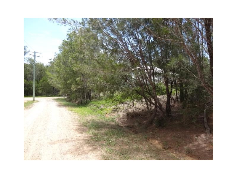 37 Seaward Drive, Russell Island QLD 4184