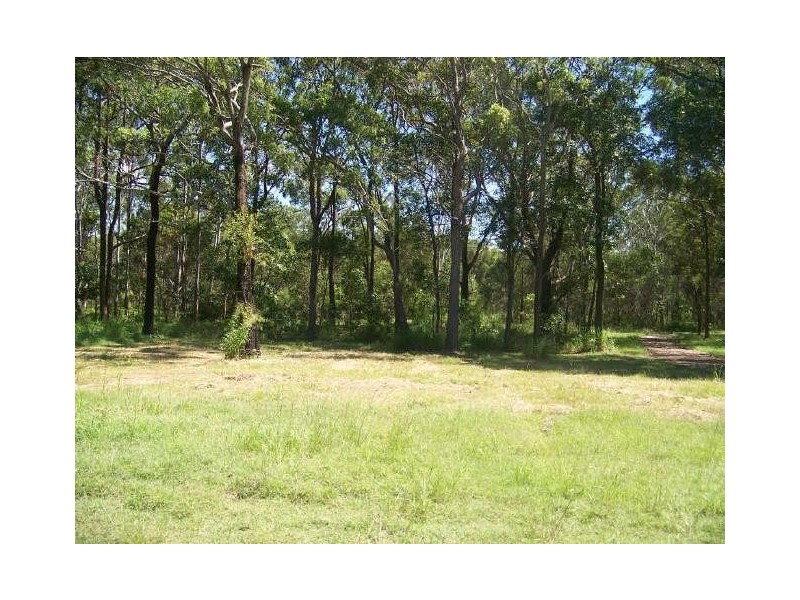 15 Boeing Ridge Rd, Russell Island QLD 4184