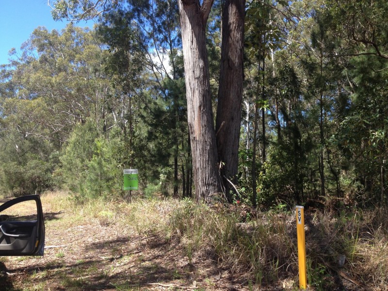 16  AVERA  ROAD, Russell Island QLD 4184