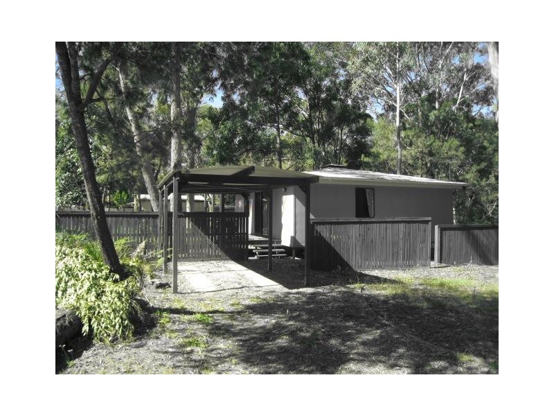 3 Crystal St, Russell Island QLD 4184
