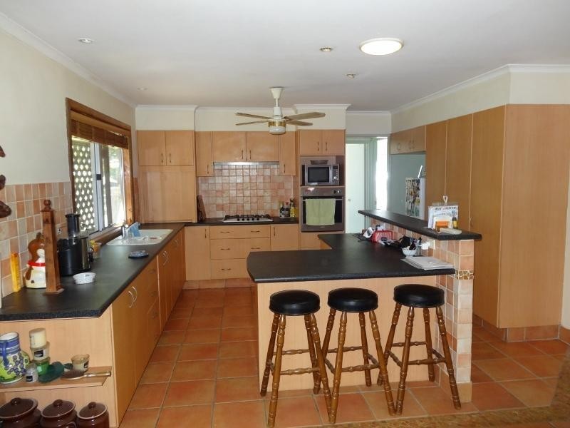 28-32 Pookanah St, Russell Island QLD 4184