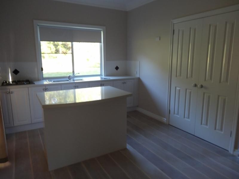 41 Taylor Street, Russell Island QLD 4184