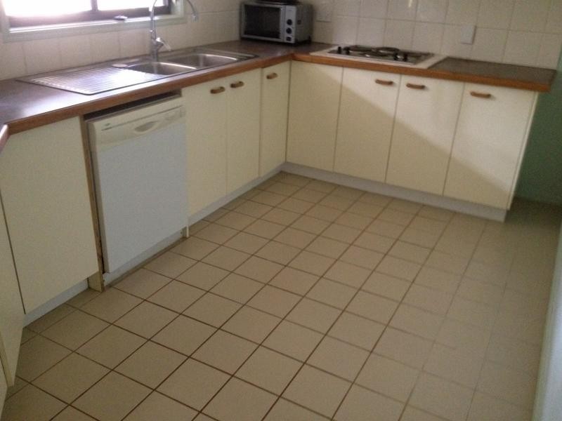 179 High Street, Russell Island QLD 4184