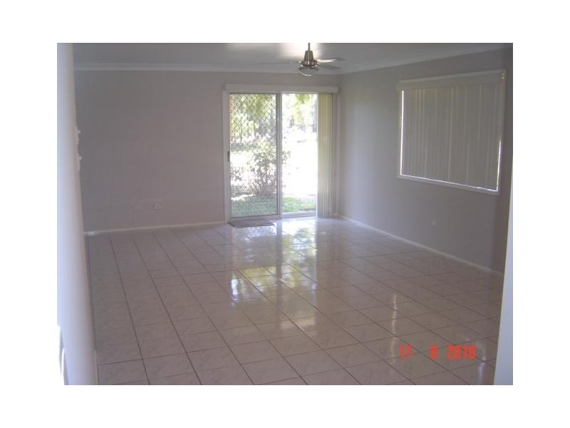 4 PHILLIPS, Russell Island QLD 4184