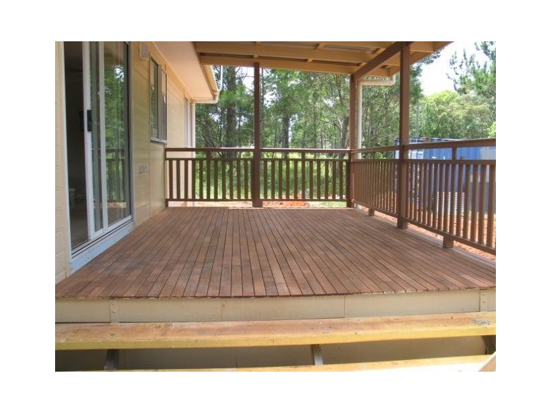 89  Laurel Street, Russell Island QLD 4184