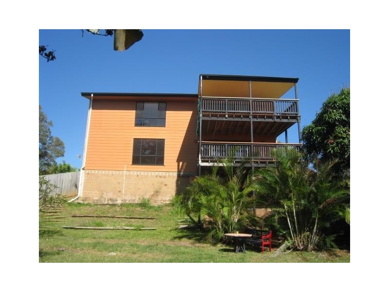 5 PLAYER CT., Russell Island QLD 4184