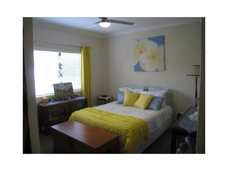 24  LITTLE COVE RD., Russell Island QLD 4184