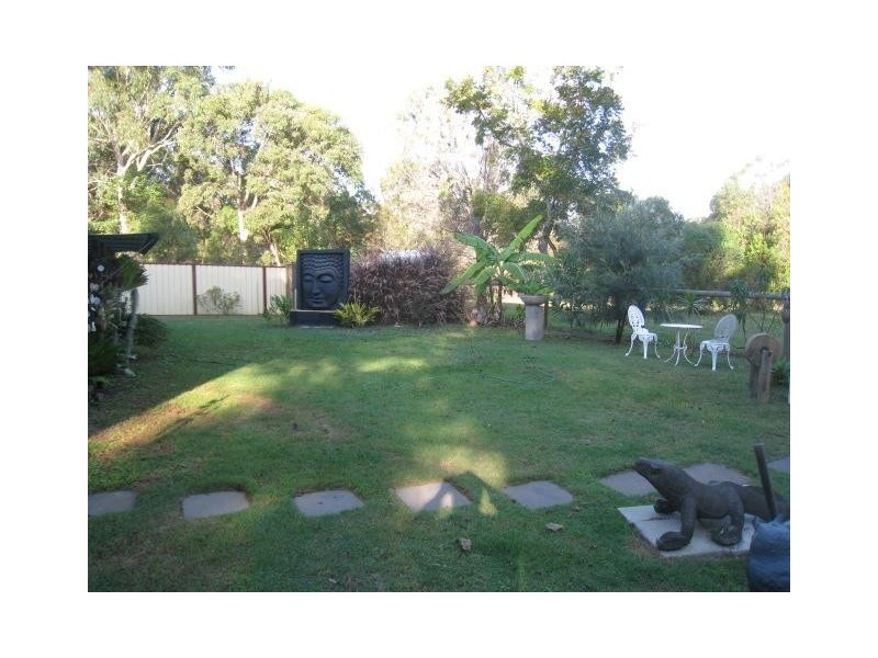 24  LITTLE COVE RD., Russell Island QLD 4184