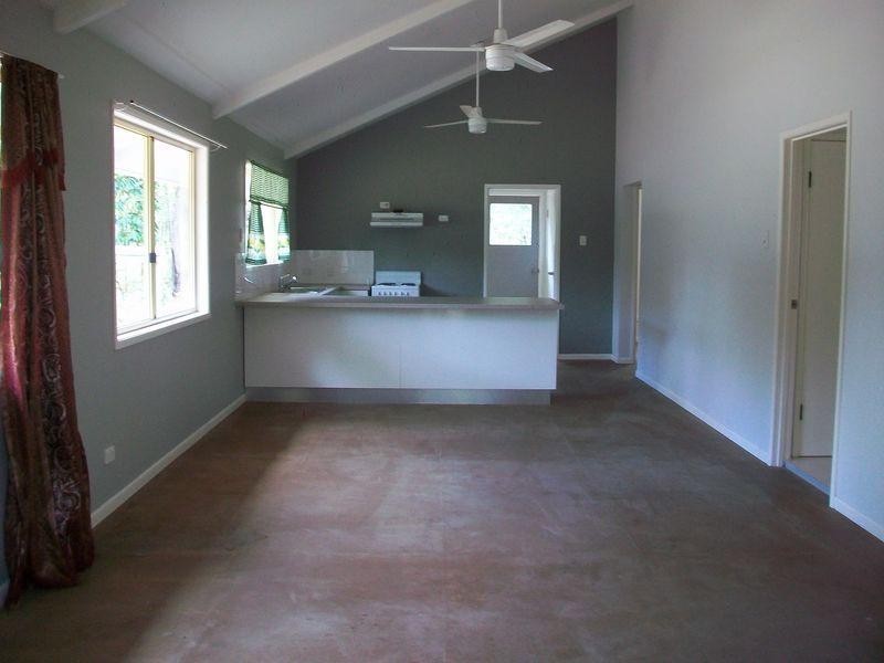 11 ILUMBA ST, Russell Island QLD 4184