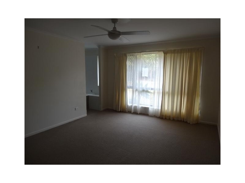 9 LAUREL STREET, Russell Island QLD 4184