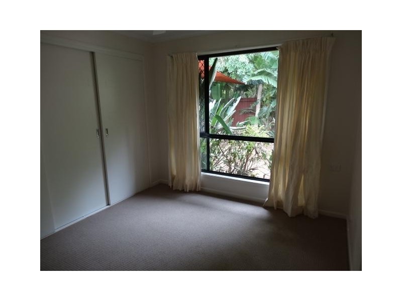 9 LAUREL STREET, Russell Island QLD 4184