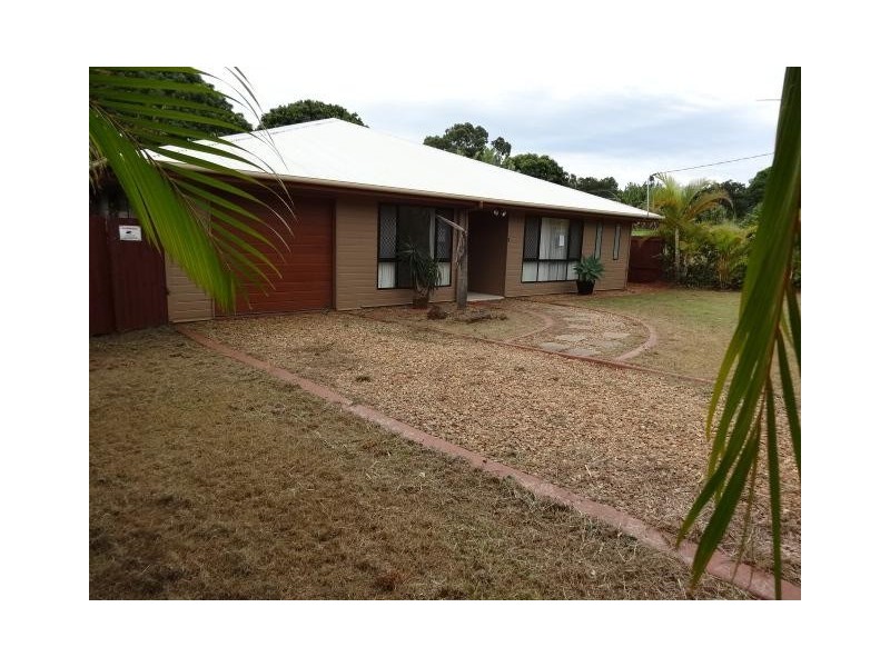 9 LAUREL STREET, Russell Island QLD 4184