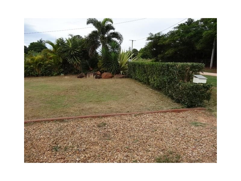 9 LAUREL STREET, Russell Island QLD 4184