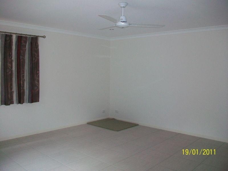 63 simpson Dr, Russell Island QLD 4184