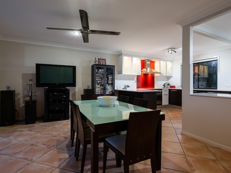 4 Wallaroo Court, Capalaba QLD 4157