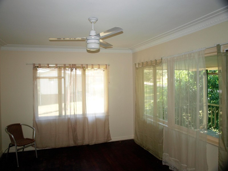 4 Goolagong Street, Russell Island QLD 4184